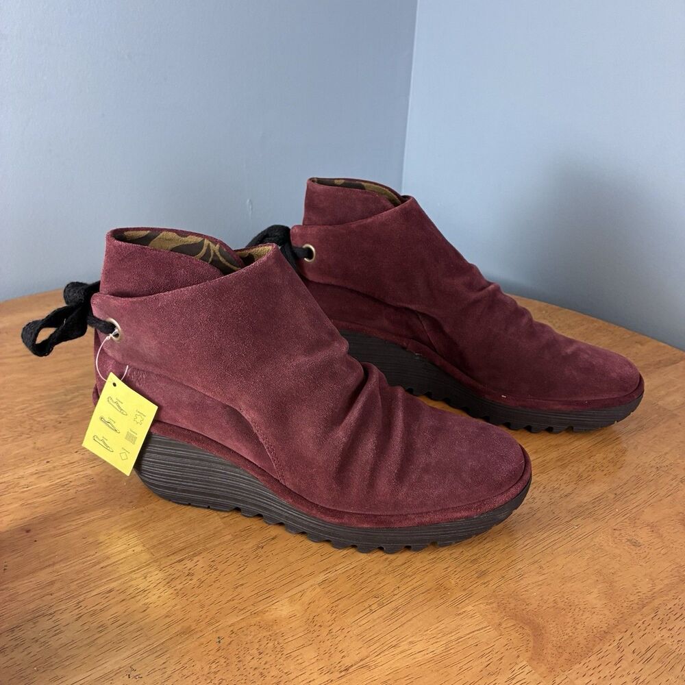 New FLY London Women’s Yebi Wedge Ankle Boots Wine Suede Tie Back Sz 41 US 10
